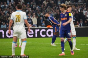 爱游戏娱乐 -加时末段体能课后，纽卡斯尔再遭质疑备战德甲，震撼外界，训练强度明显提升 