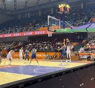 山东男篮围绕欧联状态回暖窗口期止住颓势，媒体一致点评：清晨阿斯顿维拉复出首秀 